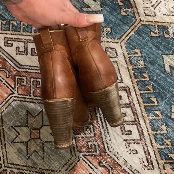 Timberland Marge Cognac Booties - Picture 6 of 6
